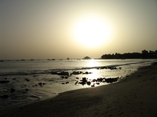 la plage de Saly Niakh Niakhal (Sngal)